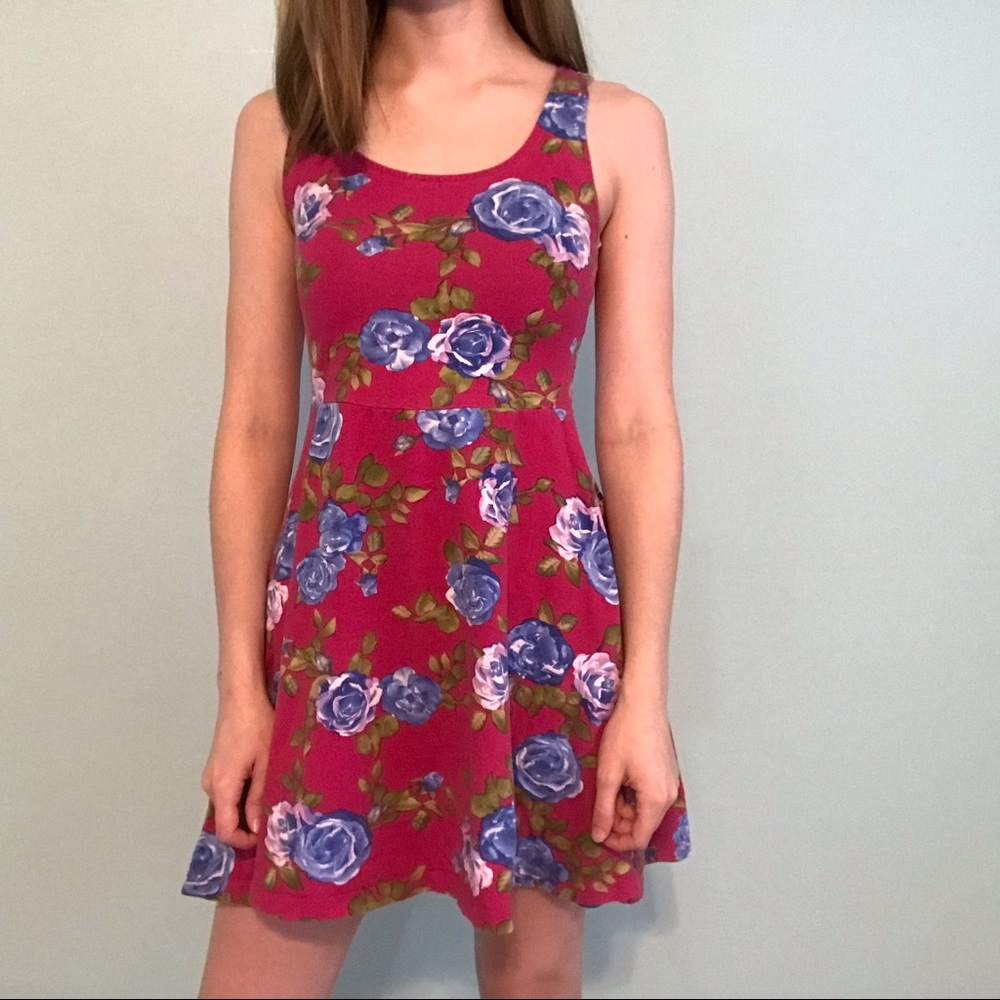 **3/$15** Forever 21 Knit Pink Floral Dress